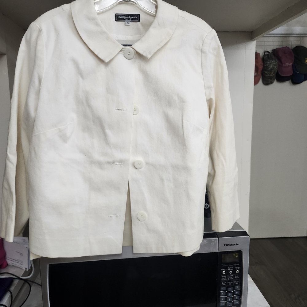 Valerie Stevens Cream Women's Blazer